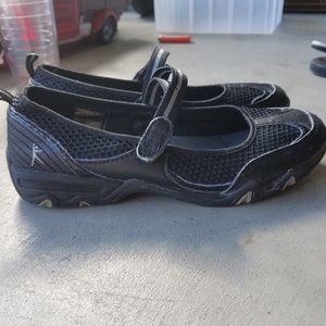 Danskin Casual Slip on Shoe